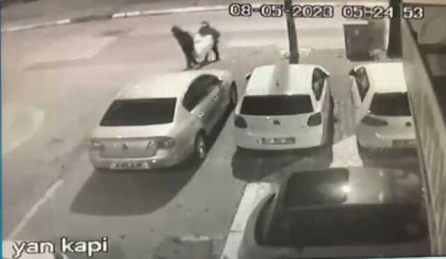 Bir garip kasa hırsızlığı: Kaptan seçtiler, pazu bandı yapıştırdıkları araçla işyerinden hırsızlık yaptılar