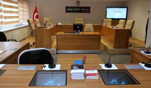 Avukatı, müvekkilinden habersiz 9 yıl boyunca aldığı nafakayı kendisi için kullandı: Biz o parayı yemişiz