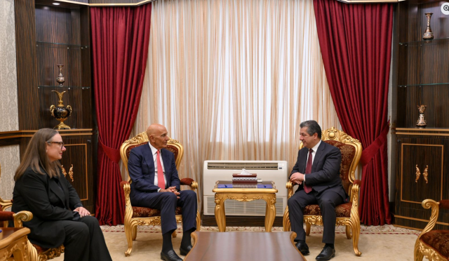 ABD'nin Suriye Özel Temsilcisi Barrack'tan, seçime gidecek Irak'a tehdit gibi uyarı