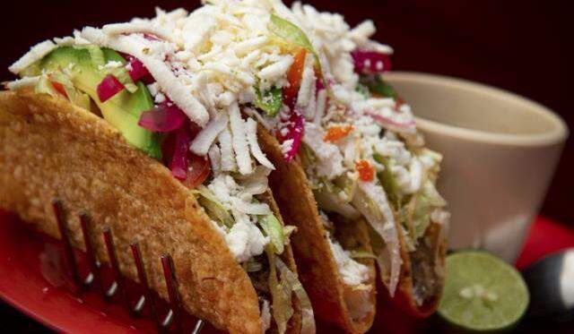 Taco yemeği nasıl yapılır? Tavuklu taco tarifi nedir?