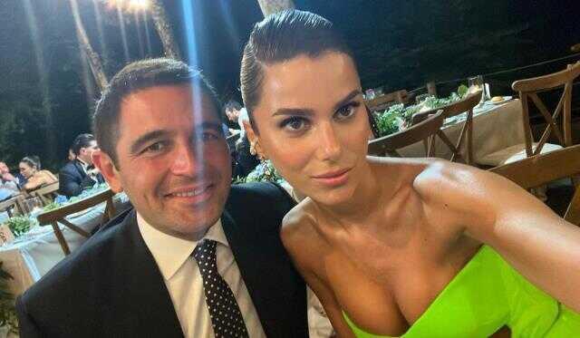 Hamilelik müjdesi veren Nazlı Sabancı'nın elbisesi merak konusu oldu! Fiyatı dudak uçuklatıyor