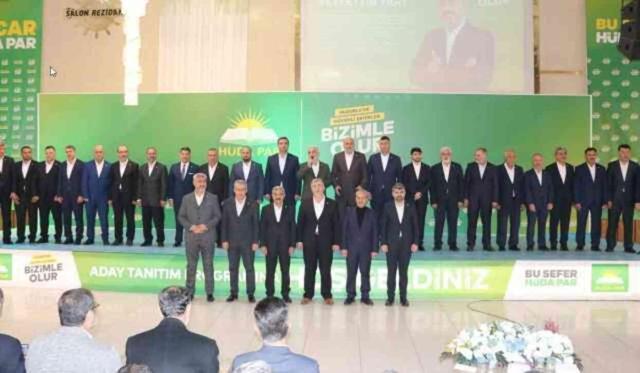 HÜDA PAR lideri Yapıcıoğlu, iki konuya dikkat çekti: Bizim belediyelerimizde asla olmayacak