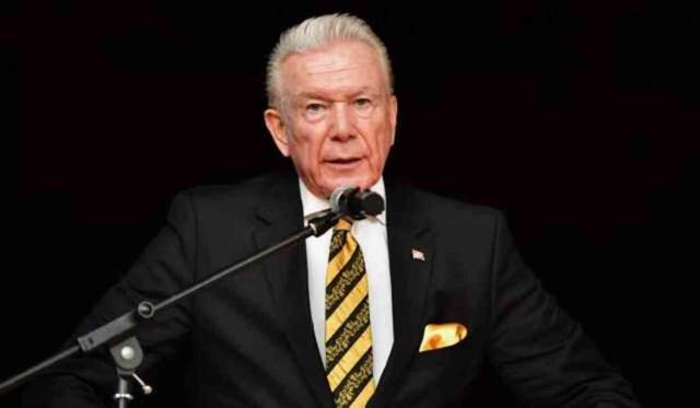 Metin Akpınar'ın kızı 'Ablamın babası ünlü bir gazeteci' dedi, Uğur Dündar'dan cevap geldi