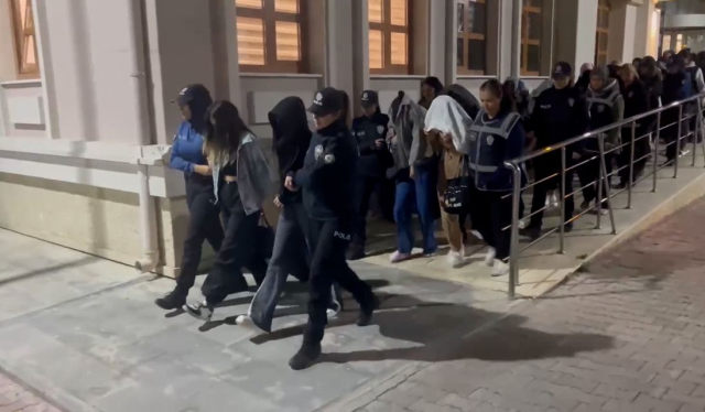 Konya'da büyük fuhuş operasyonu: 21 şüpheli tutuklandı, 74 kadın kurtarıldı