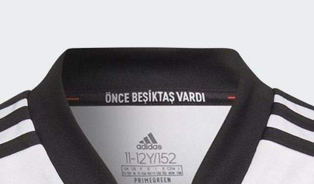 Beşiktaş yeni sezon formalarını tanıttı! 'Önce Beşiktaş vardı' detayı beğeni topladı