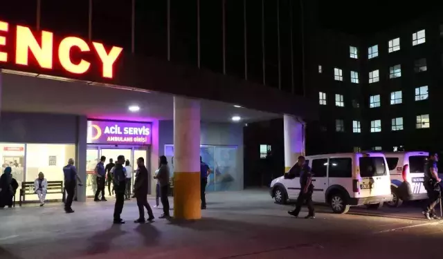 2 çocuğunun annesini 20 bıçak darbesiyle öldürdükten sonra karakola gidip teslim oldu