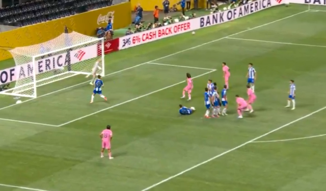 Bu adam 37 yaşında! Lionel Messi'den Porto'ya şık frikik