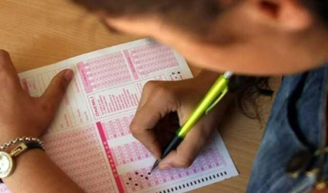 AÖF yaz okulu sınavı online mı? 2023 AÖF yaz okulu online mı olacak, yüz yüze mi yapılacak?