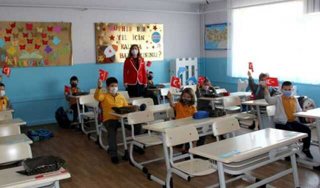Bugün okul var mı? 26 Ekim okullar tatil mi? İstanbul, İzmir, Ankara okul var mı, yok mu?