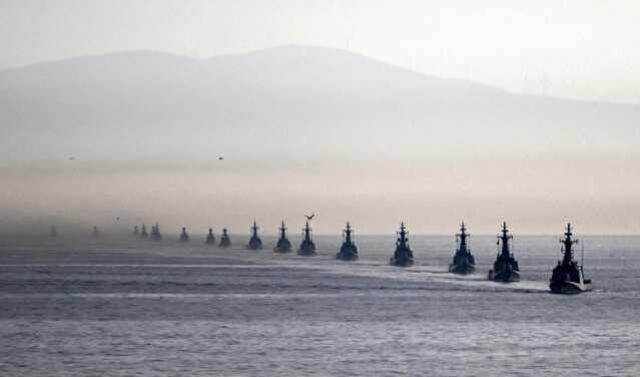 29 Ekim Cumhuriyet Bayramı dolayısıyla İstanbul Boğazı'nda 100 geminin geçiş töreni başladı