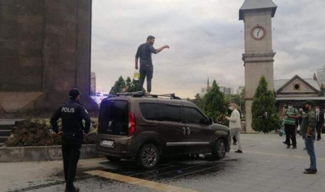 Polis memuru canını hiçe sayıp intihar girişimini böyle önledi