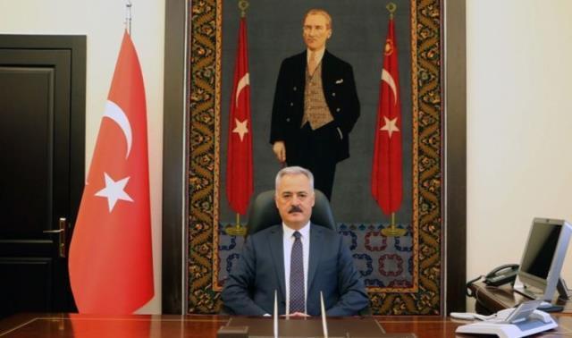 Son Dakika: Günlerce elektriksiz kalan Isparta'da Vali Ömer Seymenoğlu görevden alındı! Gerekçe koronavirüs