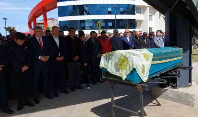 Okul penceresinden düştü, hayatını kaybetti! 13 yaşındaki öğrenci nasıl ve neden öldü? İntihar mı cinayet mi?