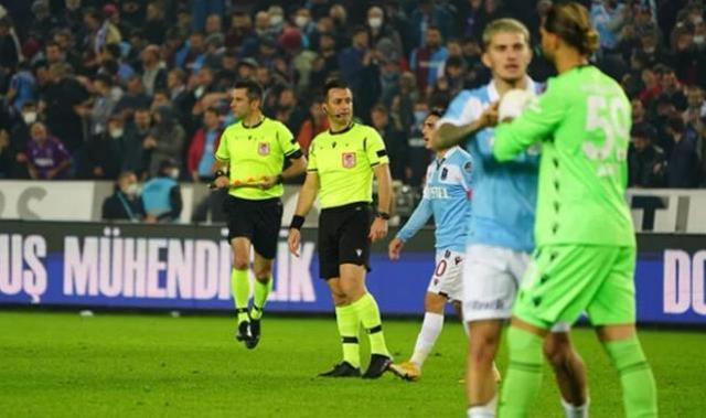 MHK hepsine düdük astırdı! İşte o hakemlerin yönettiği maçlarda 4 büyüklerin karnesi