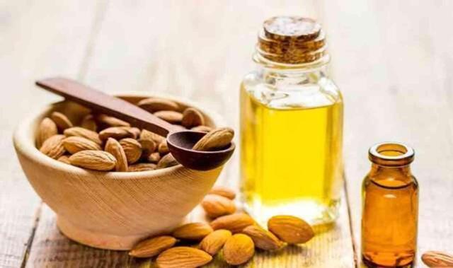 Badem Yağı nedir, nasıl kullanılır? Cilde ve saç bakımına faydaları nelerdir?