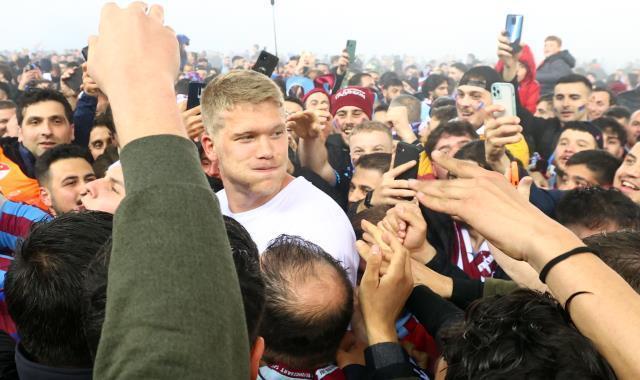 38 yıl sonra gelen zafer! Süper Lig'de şampiyon Trabzonspor