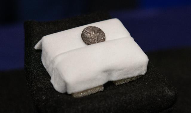 ABD, 1 milyon dolarlık antik sikkeyi İsrail'e törenle iade etti