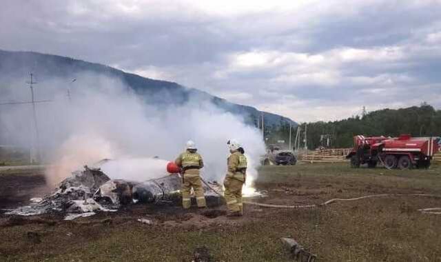 Rusya'da Turistleri Taşıyan Helikopter Elektrik Kablolarına Takılarak Düştü: 6 Ölü, 7 Yaralı
