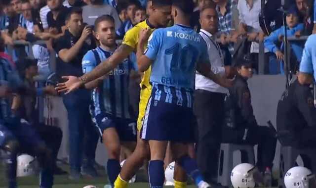 Türk futbolunun utanç gecesi! Hakem, Fenerbahçe'nin yıldızını boğazından tutup yere düşüren Rodrigues'i sadece izledi