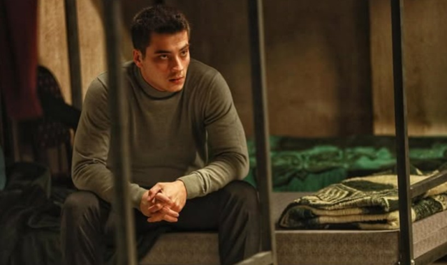 Atakan Özkaya kimdir? Uzak Şehir'in Kaya'sı Atakan Özkaya kaç yaşında, aslen nereli?