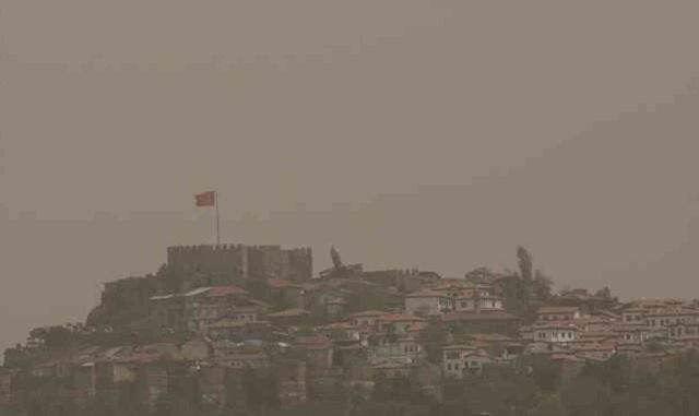 Meteoroloji'den çifte uyarı! Çöl tozuyla birlikte lodos etkili olacak