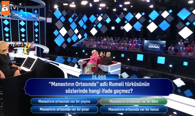 Manastırın Ortasında adlı Rumeli türküsünün sözlerinde hangi ifade bulunmamaktadır?