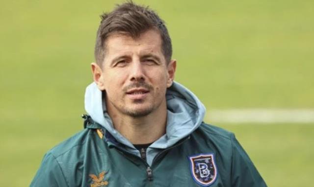 Fenerbahçe'ye aldıramadı, Başakşehir'e getirdi! Emre Belözoğlu'ndan devleri kıskandıracak transfer