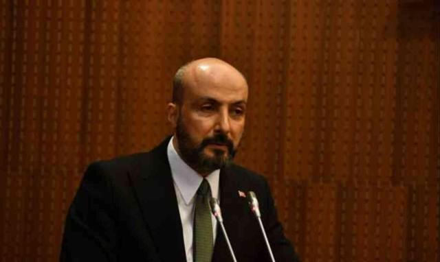 ANkara Büyükşehir Belediyesi'nden skandal karar! AK Parti İl Başkanı'nı ziyaret eden Avrupa Şampiyonu Sude Nur Çakır'ın sözleşmesi feshedildi