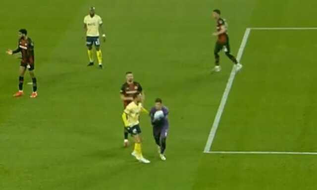 Maç iptal edilecek mi? Karagümrük-Fenerbahçe karşılaşmasında kural hatası