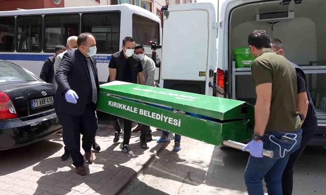 Çilingirle açılan dairede dehşet! Buzdolabı ve dondurucudan parçalanmış ceset çıktı