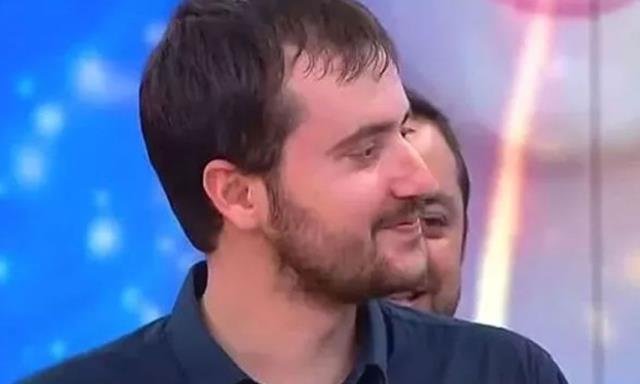 Müge Anlı'nın yanından ayırmadığı erkek kardeşini görenler gözlerine inanamadı