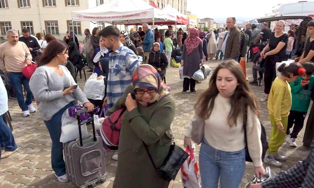 Üniversitelerin açılmasıyla 30 bin ilçenin nüfusu 100 bine çıktı
