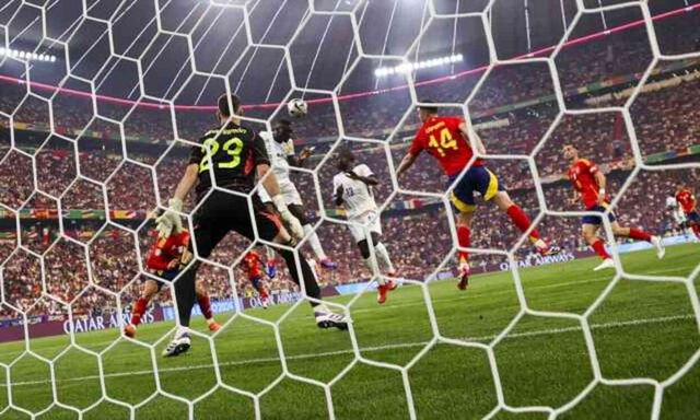 İspanya- Fransa maçından kareler | İspanya- Fransa maçı kaç kaç bitti? EURO 2024 finaline hangi takım çıktı?