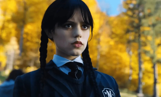 WEDNESDAY 2. SEZON FRAGMANI İZLE! Netflix ekranı ile Wednesday 2. sezon fragmanı yayınlandı mı, yeni sezon ne zaman?