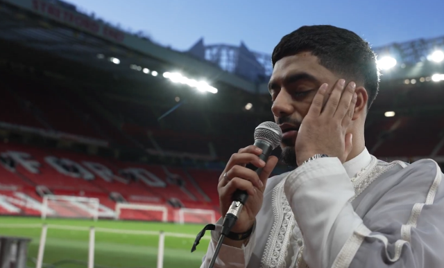 Manchester United iftar yemeği düzenledi