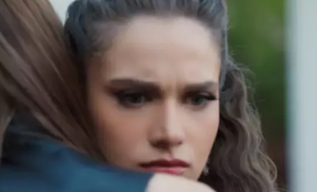 Miray Daner diziden ayrıldı mı?