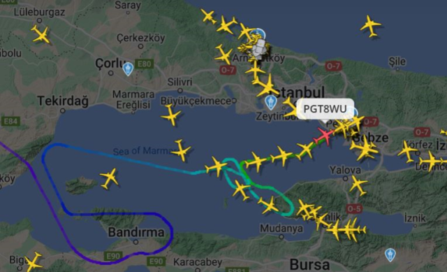 Sabiha Gökçen Havalimanı'nda hava trafiğine kar engeli