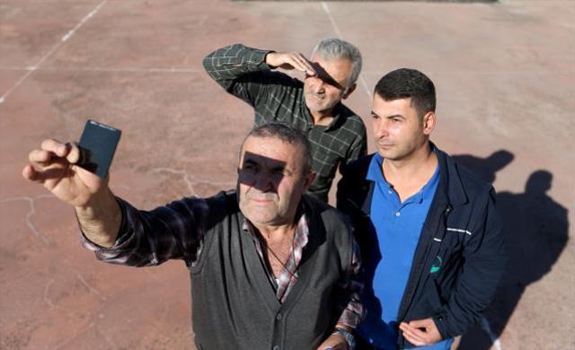 Merakla beklenen güneş tutulması gerçekleşti! İşte doğa mucizesinden çok güzel kesitler