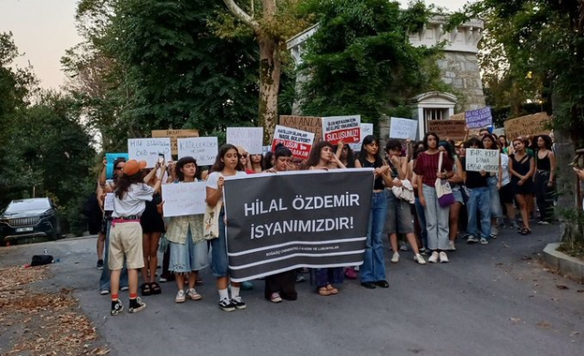 Üniversite Kampüsünde Cinayet ve İntihar: 'Düğüne Geldim' Diyerek İçeri Girdi
