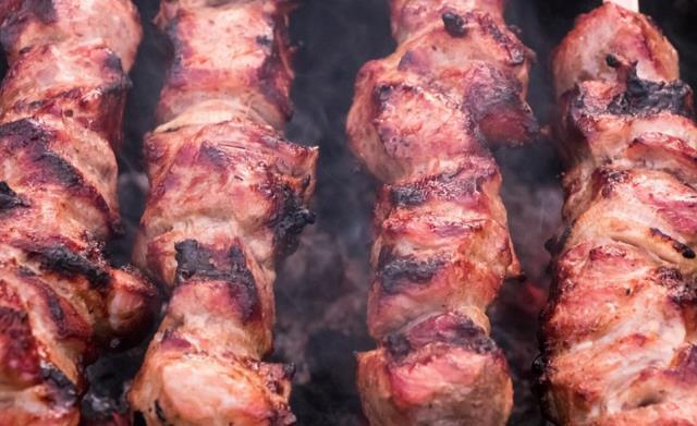 Rüyada pişmiş et görmek ne anlama gelir ? Rüyada pişmiş et yemek ne anlama gelir?