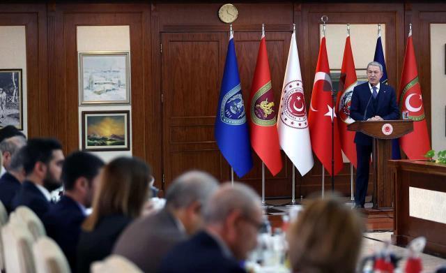 Bakan Akar: NATO'nun Yunanistan'ın şımarıklığına 'Dur' demesinin zamanı geldi