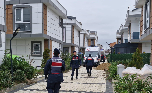 Tekirdağ'da eşini ve kızını silahla öldüren baba intihar girişiminde bulundu