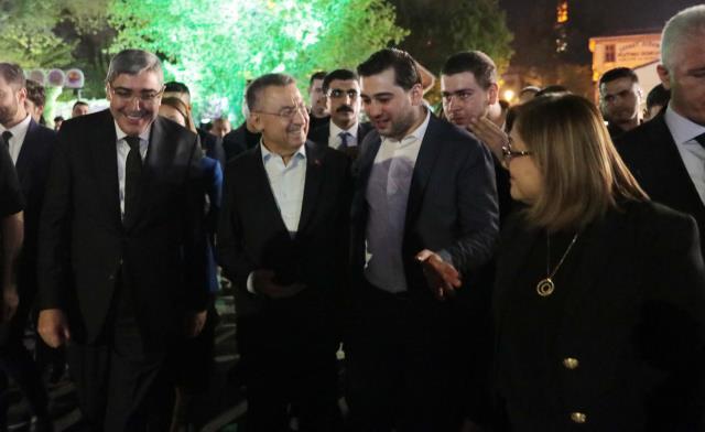 Fuat Oktay: Yuvarlak masa etrafında senaryo yazıyorlar