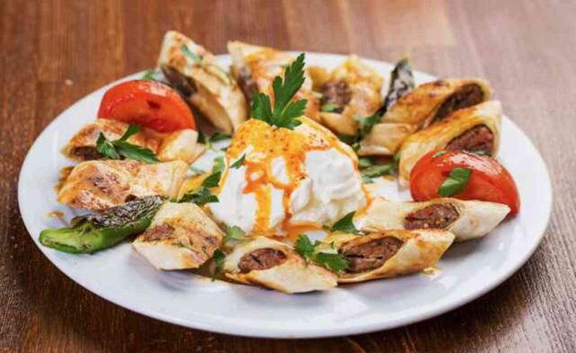 Şanlıurfa Usulü Beyti Kebabı nasıl yapılır? Gelinim Mutfakta'da bugün ne yapıldı?