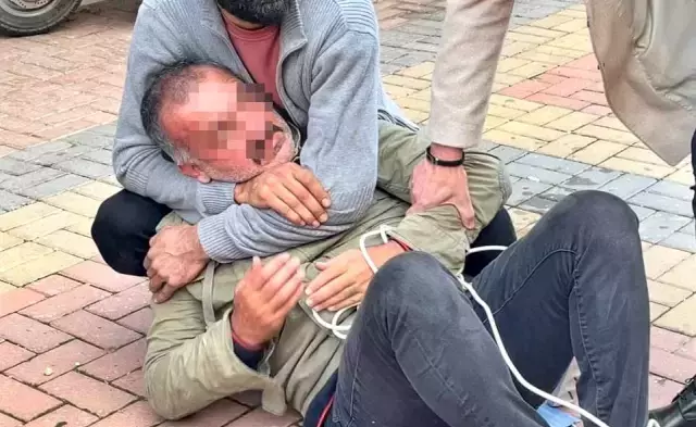 Esnafın yakalayıp elektrik kablosuyla bağladığı şüpheli suç makinesi çıktı