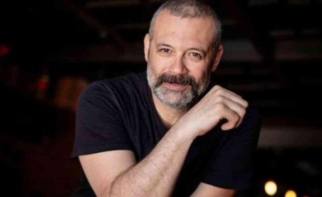 Levent Üzümcü, İzmir Şehir Tiyatroları'nın yeni genel sanat yönetmeni oldu