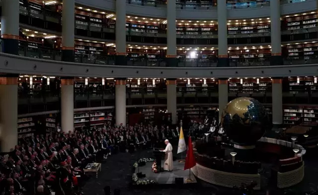 Ortak basın toplantısına Papa 14. Leo'nun sözleri damga vurdu: Türkler harika bir geçmişe sahip