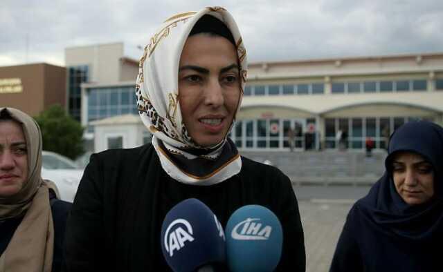 Nihal Olçok istifa mı etti, neden? Nihal Olçok hangi partideydi?