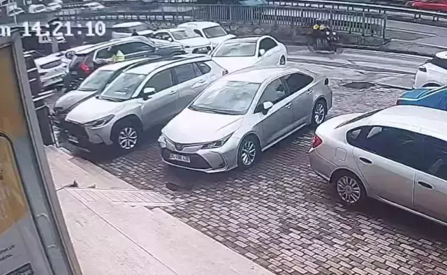 Başakşehir'de yaşanan gasp girişimi