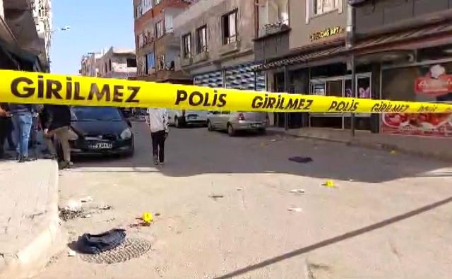 Gaziantep'te Husumetli Aileler Arasında Silahlı Kavga: Hamile Kadın Hayatını Kaybetti